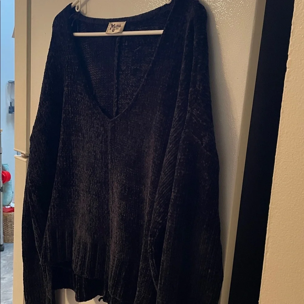 Show Me Your MuMu elegant black